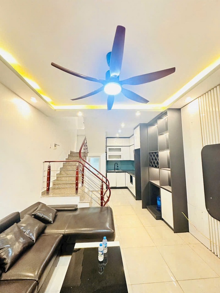 BÁN NHÀ 3,5 TẦNG LỆCH – NHÀ ĐẸP GIÁ MỀM TẠI MIẾU HAI XÃ, LÊ CHÂN, HẢI PHÒNG 